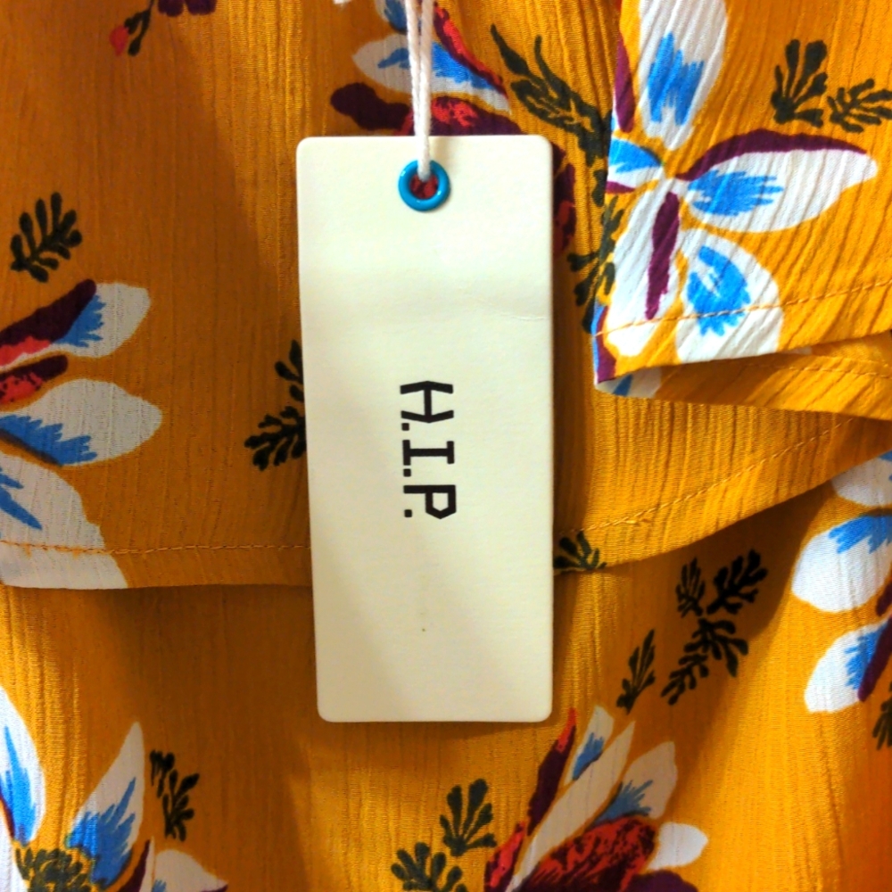 H.I.P. NWT Mustard Floral Women's Large Off the Shoulder Summer Blouse Ruffles - Picture 3 of 6